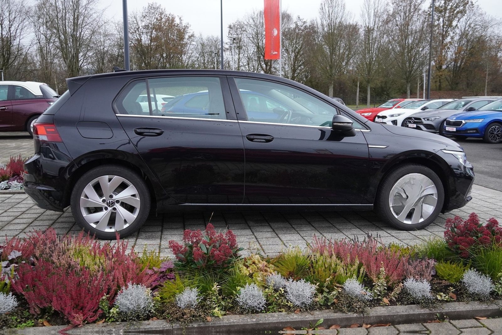 Volkswagen Golf VIII Style eTSI Klimaaut. LED Sitzheizung foto 9