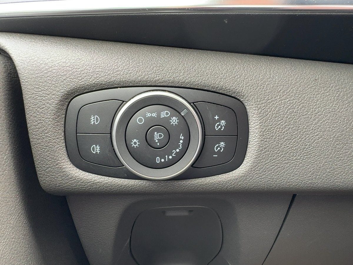 Ford TOURNEO CUSTOM 2.0 TDCi 320L2 TITANIUM X ACC S foto 19