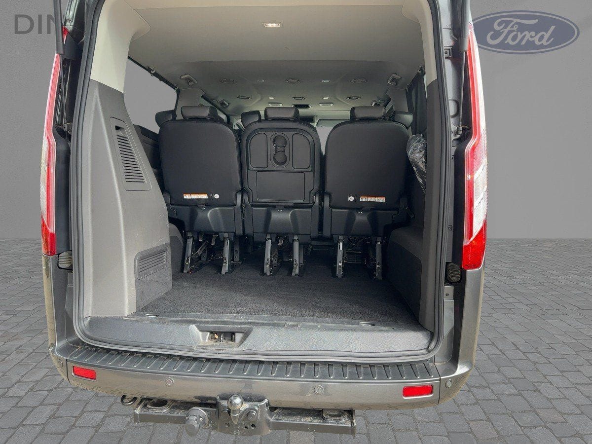 Ford TOURNEO CUSTOM 2.0 TDCi 320L2 TITANIUM X ACC S foto 8