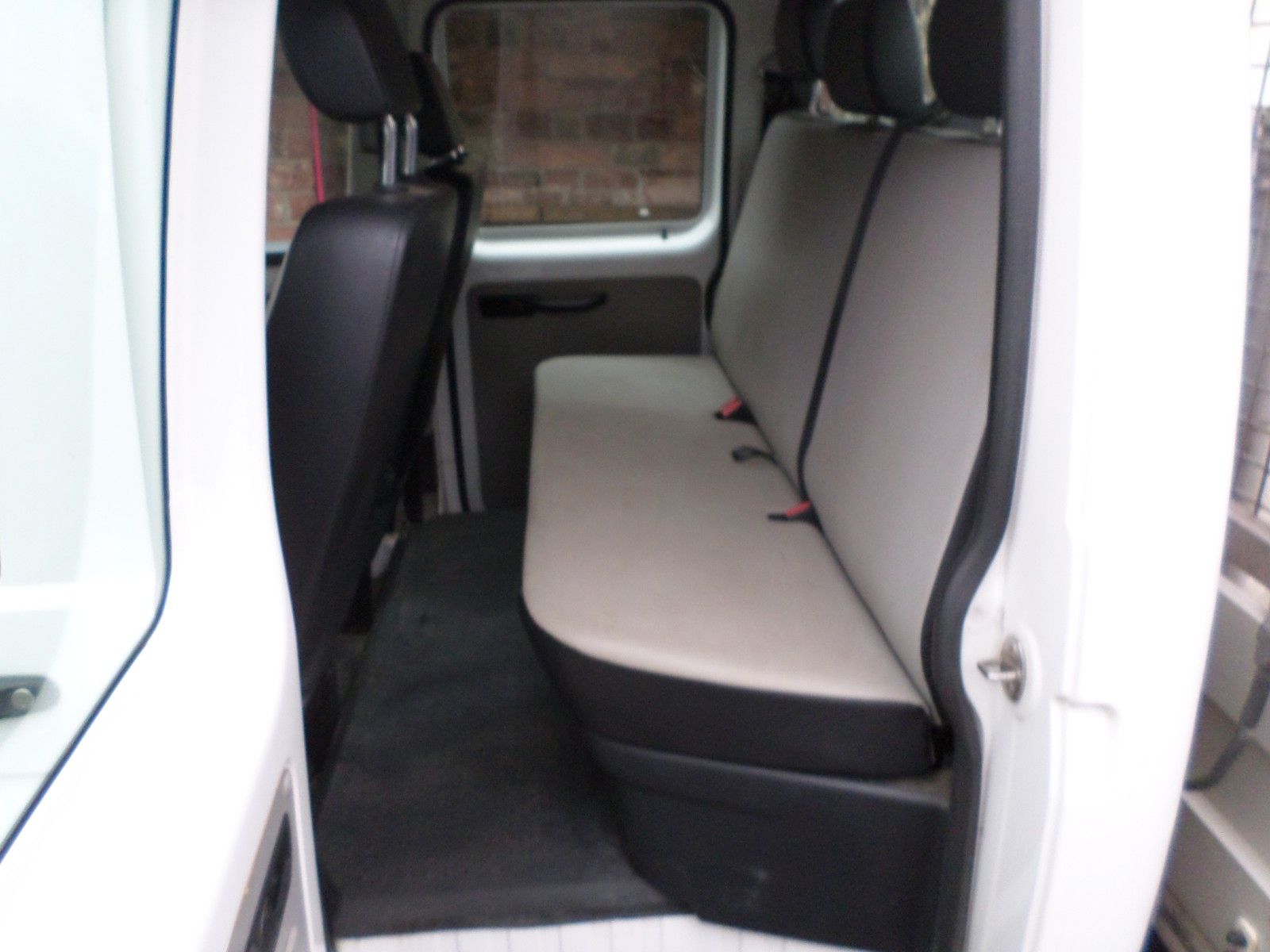 Volkswagen T6 Transporter Pritsche DOKA lang Klima STHZ AHK foto 15