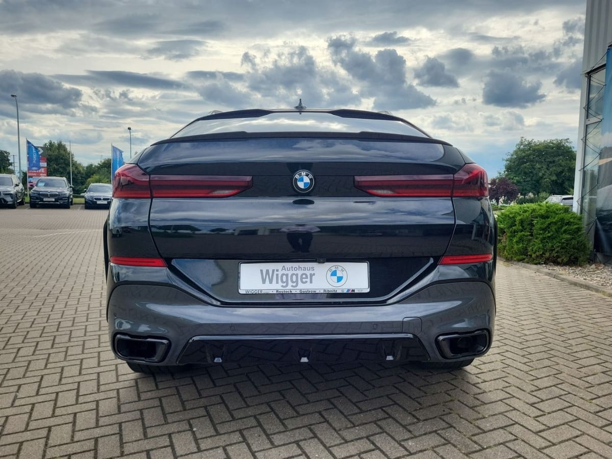 BMW X6 xDrive30d/Sportpaket/HUD/AHK/Navigation/Leder foto 14