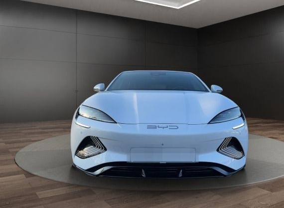 BYD Seal Design 230kW Reichweite 570km Panoramadach foto 2