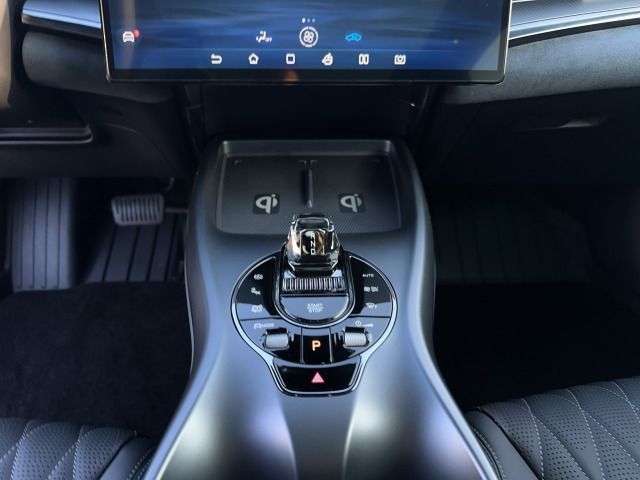 BYD Seal Design 230kW Reichweite 570km Panoramadach foto 15