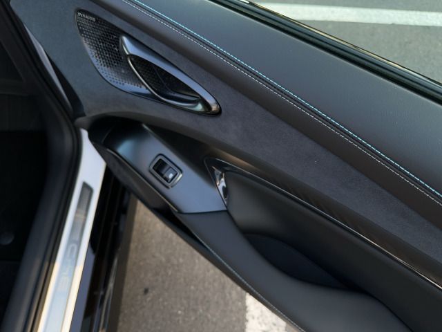 BYD Seal Design 230kW Reichweite 570km Panoramadach foto 17