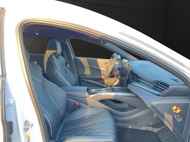 BYD Seal Design 230kW Reichweite 570km Panoramadach foto 18