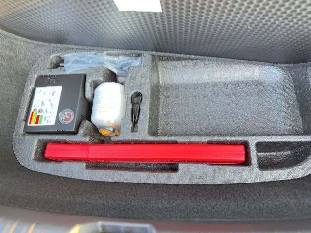 BYD Seal Design 230kW Reichweite 570km Panoramadach foto 21