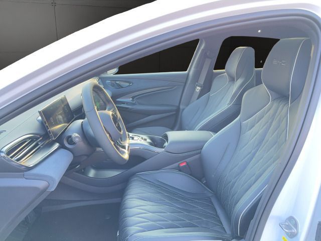 BYD Seal Design 230kW Reichweite 570km Panoramadach foto 9