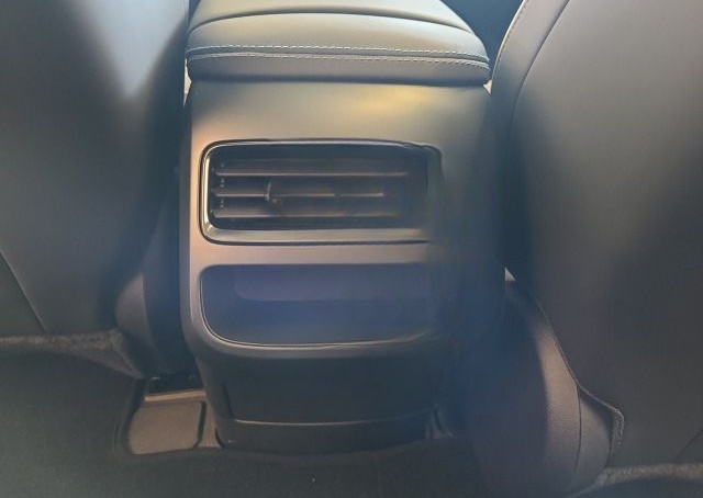 BYD Seal Design 230kW Reichweite 570km Panoramadach foto 13