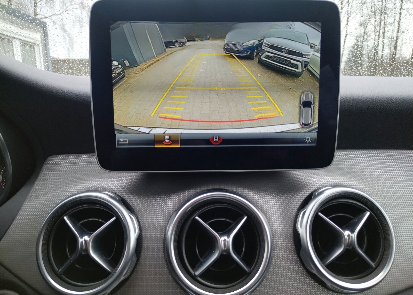 Mercedes-Benz GLA 200+GARANTIE+79000km+LED+NAVI+SHZ+CAM+PDC foto 20