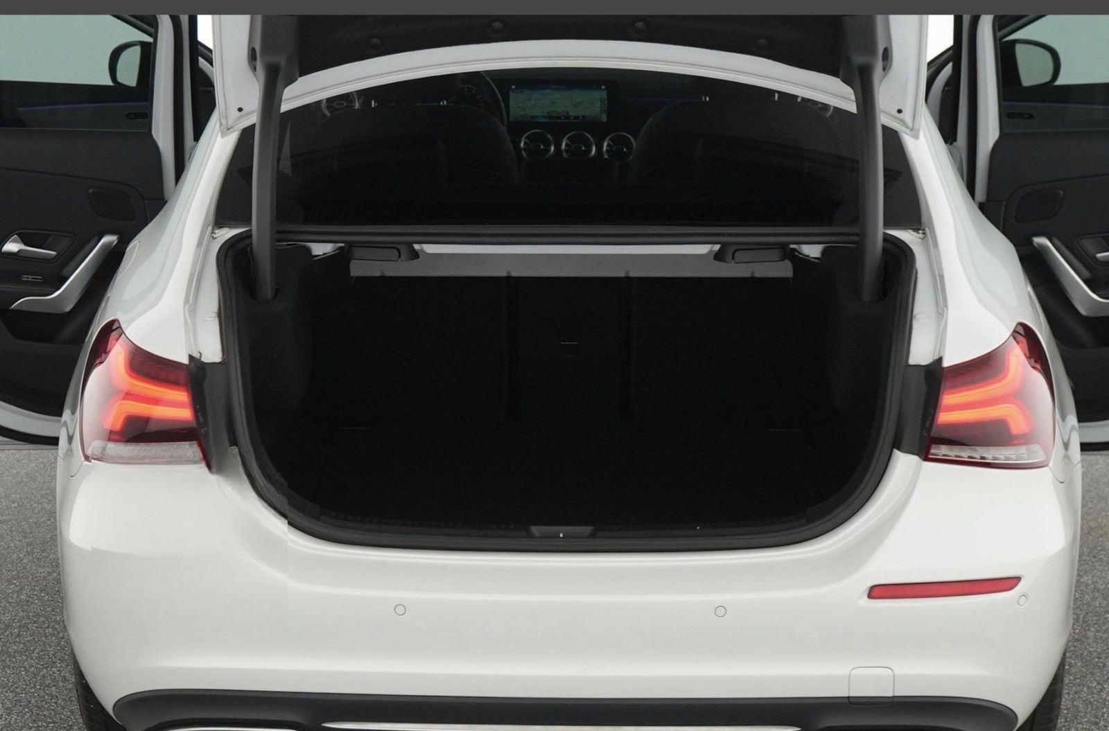 Mercedes-Benz A 200 A Limousine Alcantara Nighttpaket foto 10