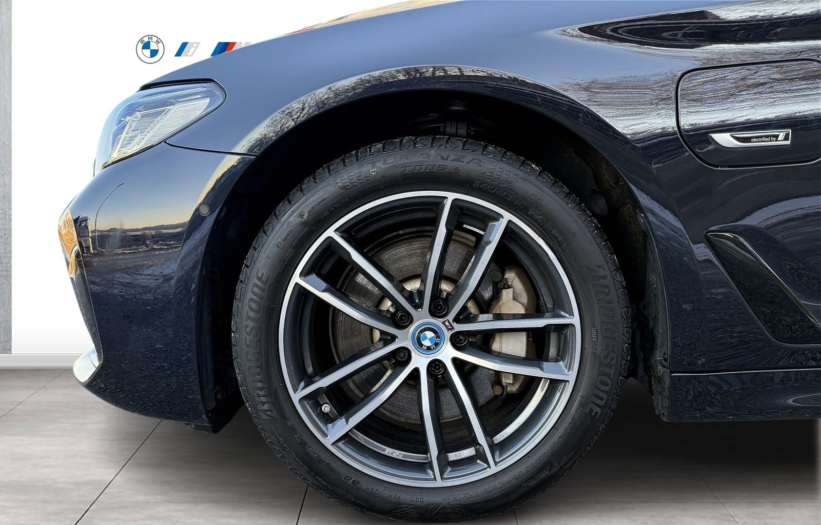 BMW 530e xDrive M Sport 94%Akku HeadUp AHK Glasdach  foto 9