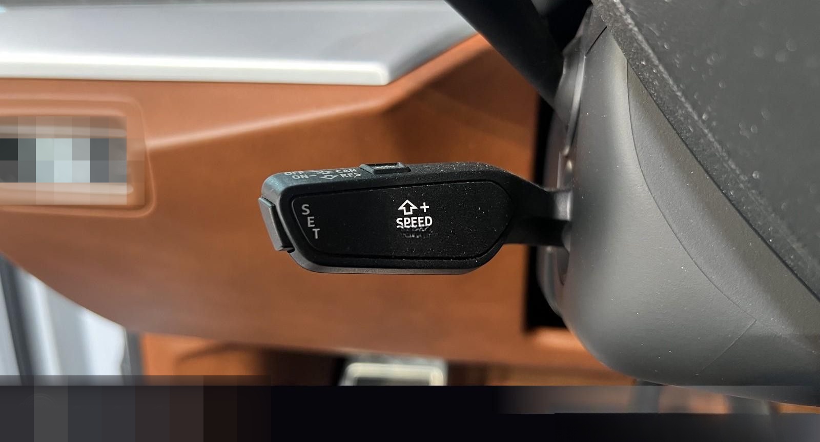 Lamborghini Urus 24 ZOLL-AKRAPOVIC-B&O-360° foto 18