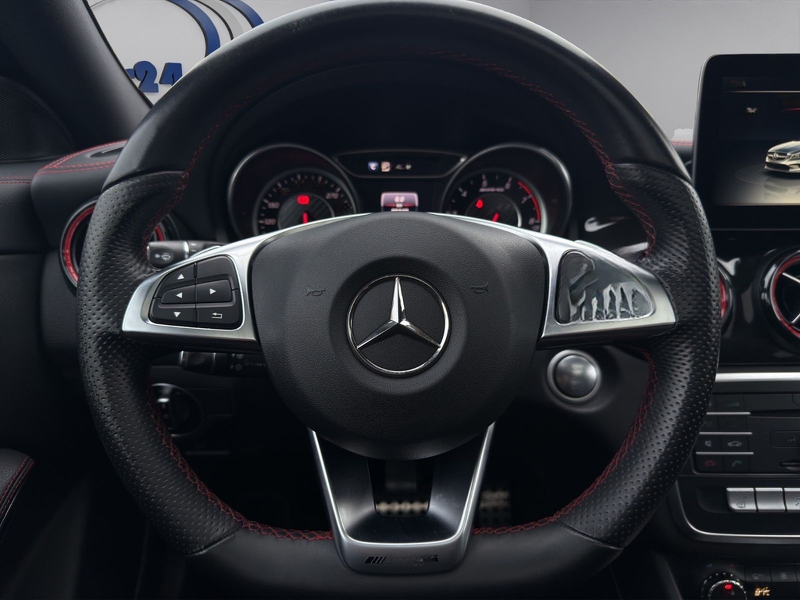 Mercedes-Benz CLA 45 AMG 4MaticI Lim.I PanoI CamI Garantie foto 20