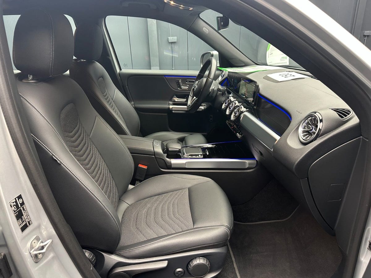 Mercedes-Benz EQB 250 Progressive *Advanced*KAMERA*CarPlay* foto 10