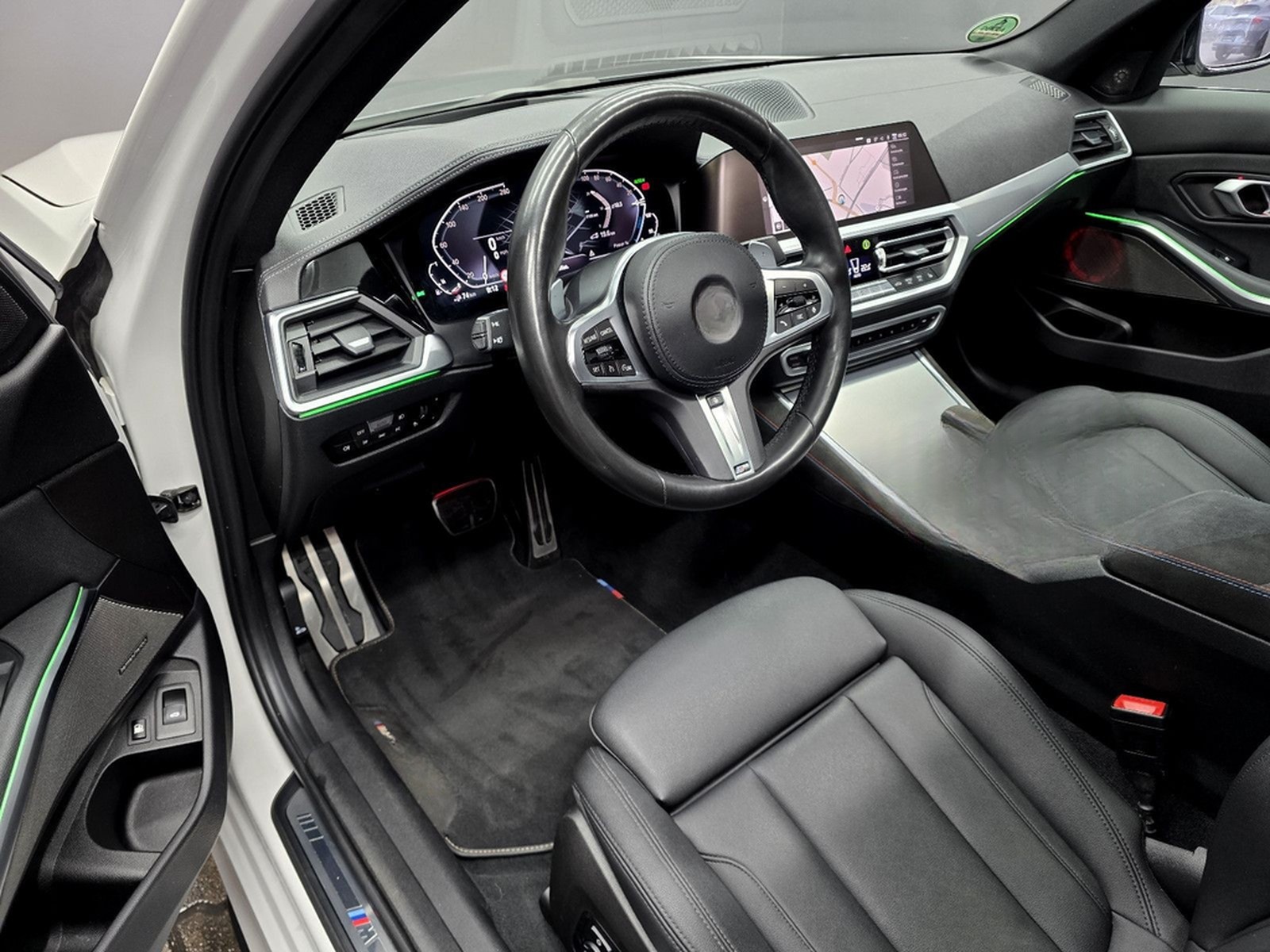 BMW 330e xDrive M SPORT, e.DACH, LED, HUD, R-KAMERA foto 7