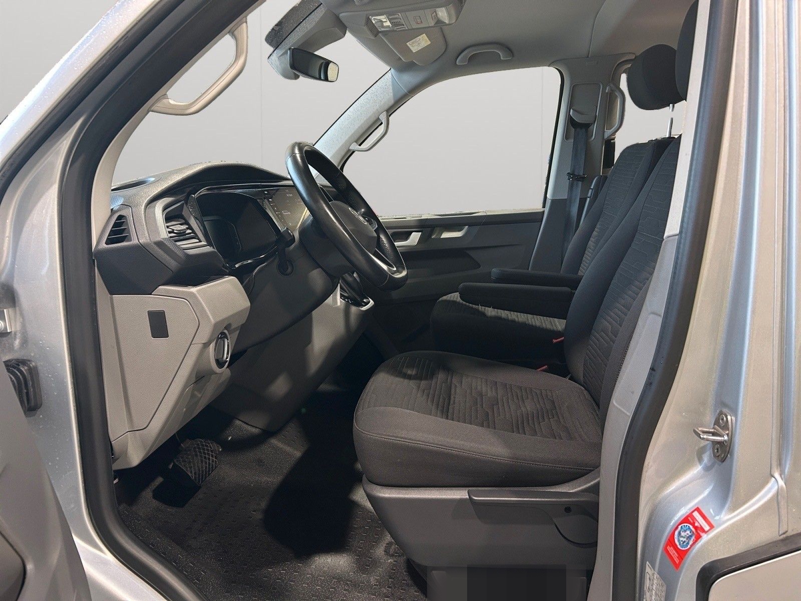 Volkswagen T6.1 Caravelle LANG Comfortline/Kamera 9S LR foto 17