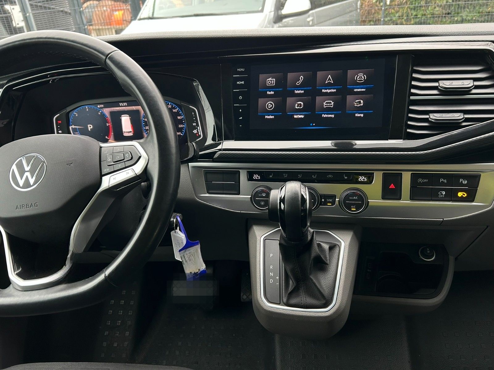 Volkswagen T6.1 Caravelle LANG Comfortline/Kamera 9S LR foto 18