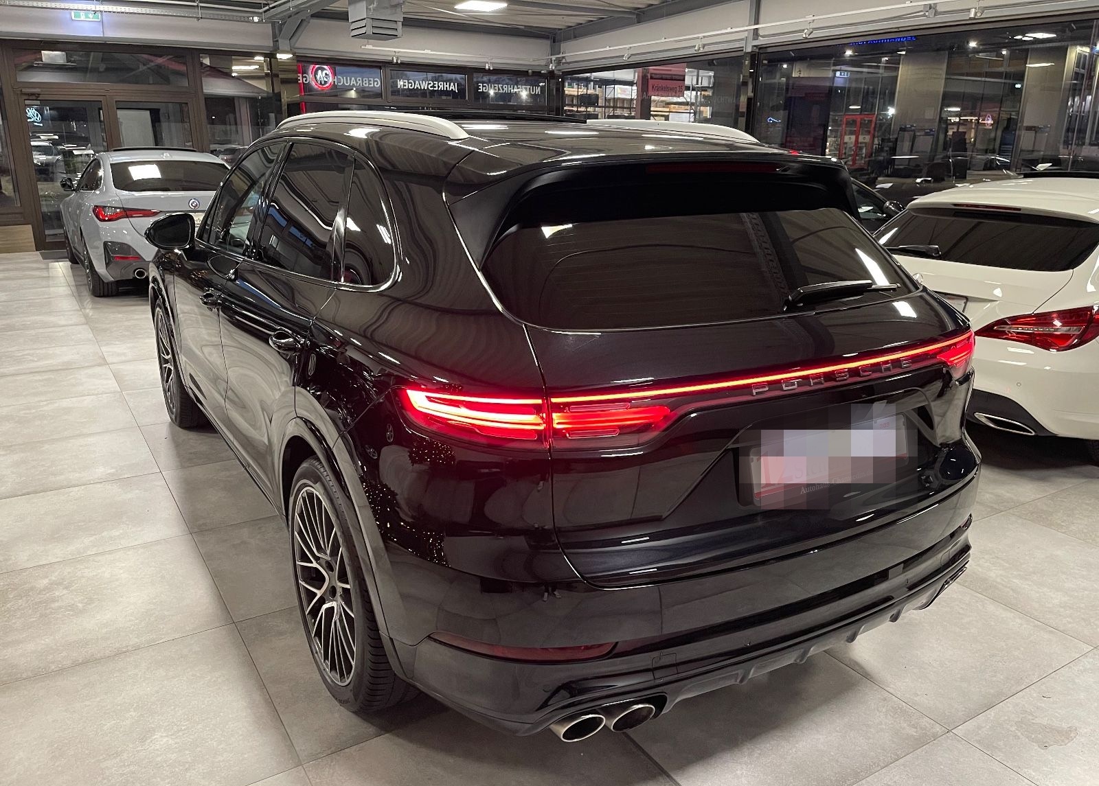 Porsche Cayenne S foto 4