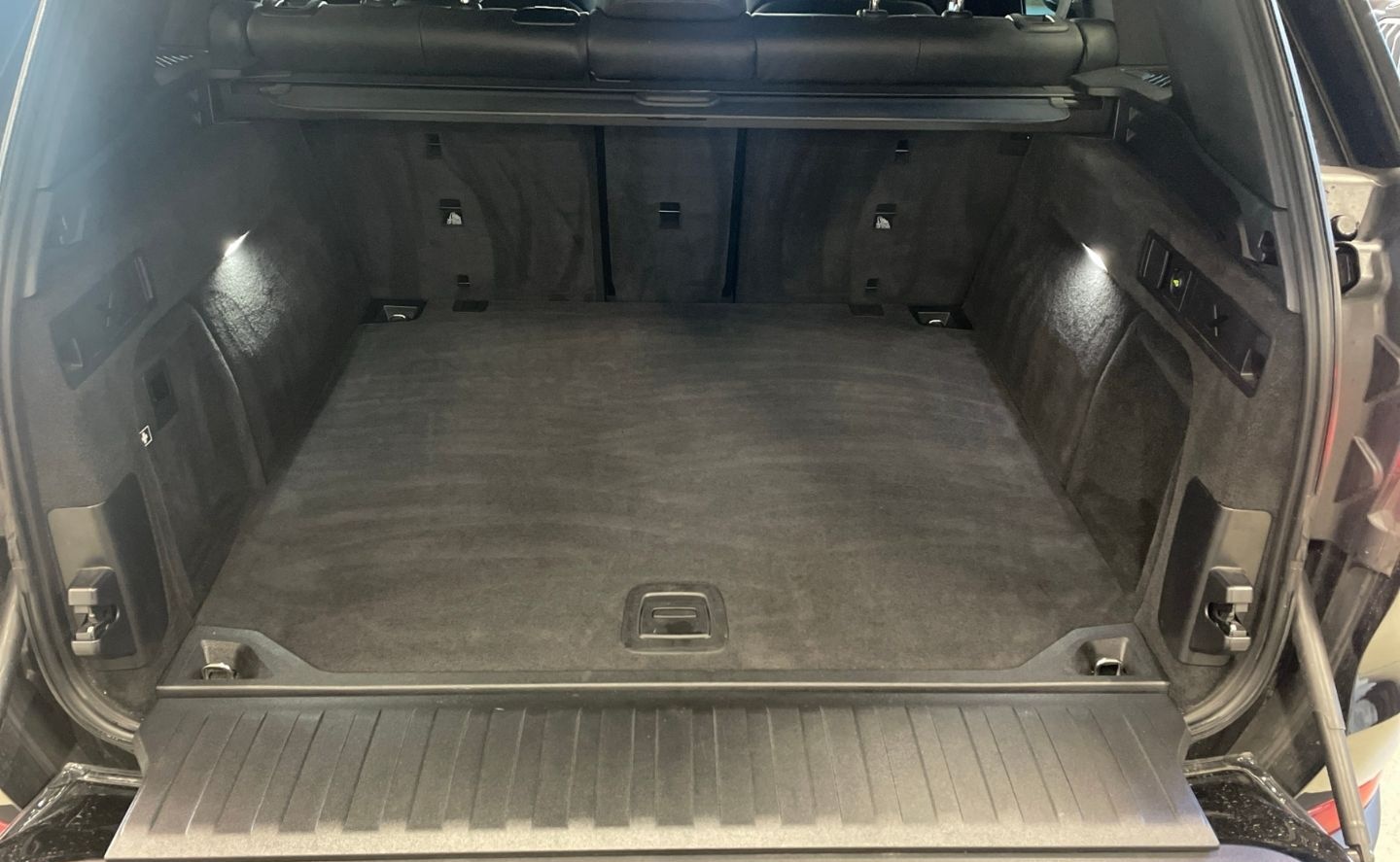 BMW X5 xDrive30d AHK Laser Pano Head-Up RFK PDC Shz. foto 12