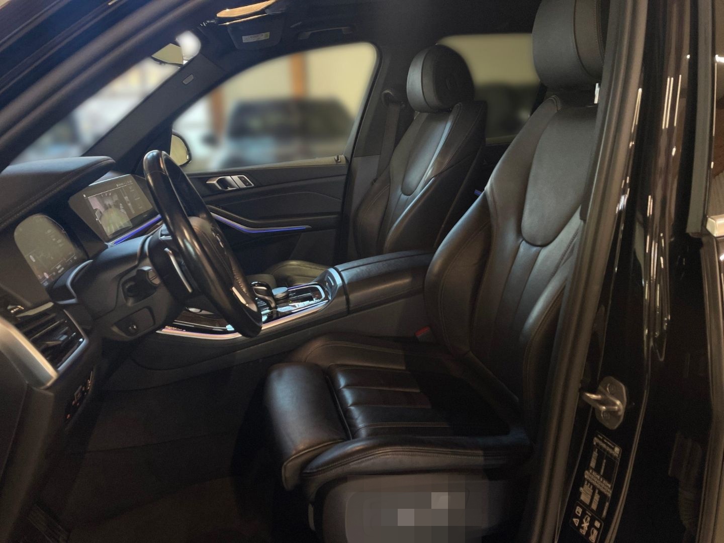 BMW X5 xDrive30d AHK Laser Pano Head-Up RFK PDC Shz. foto 6