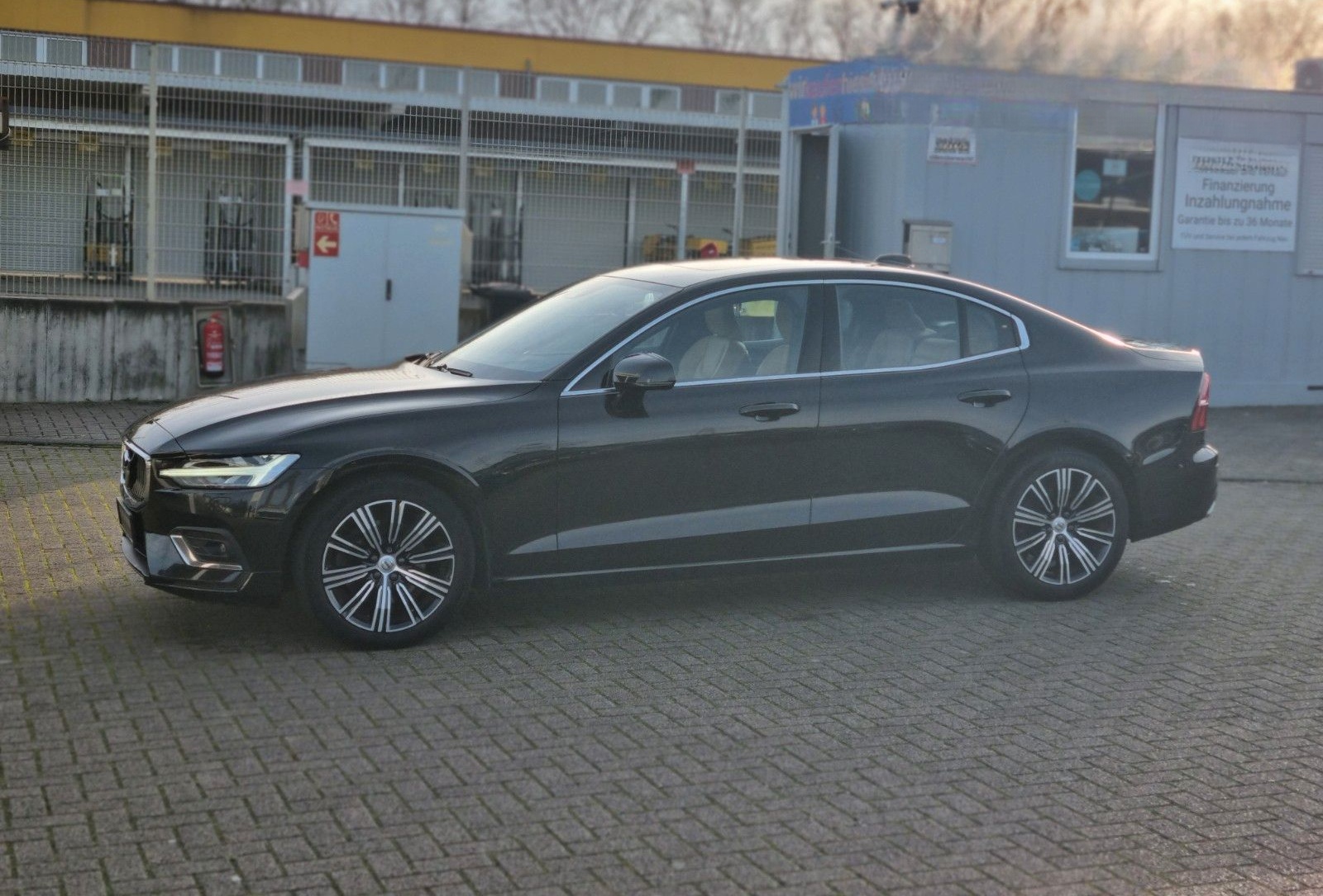 Volvo S60 Inscription/Leder/Navi/AHK/Pano/Garantie/2.H foto 8