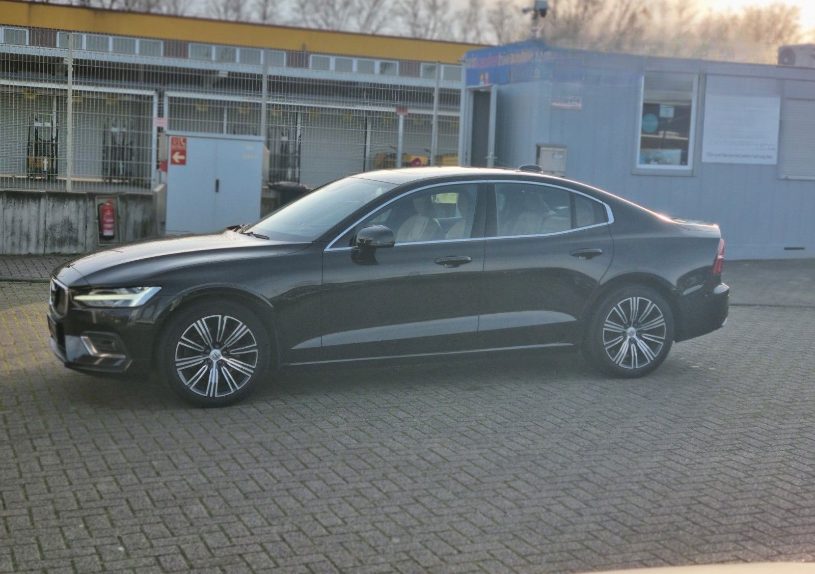Volvo S60 Inscription/Leder/Navi/AHK/Pano/Garantie/2.H foto 9