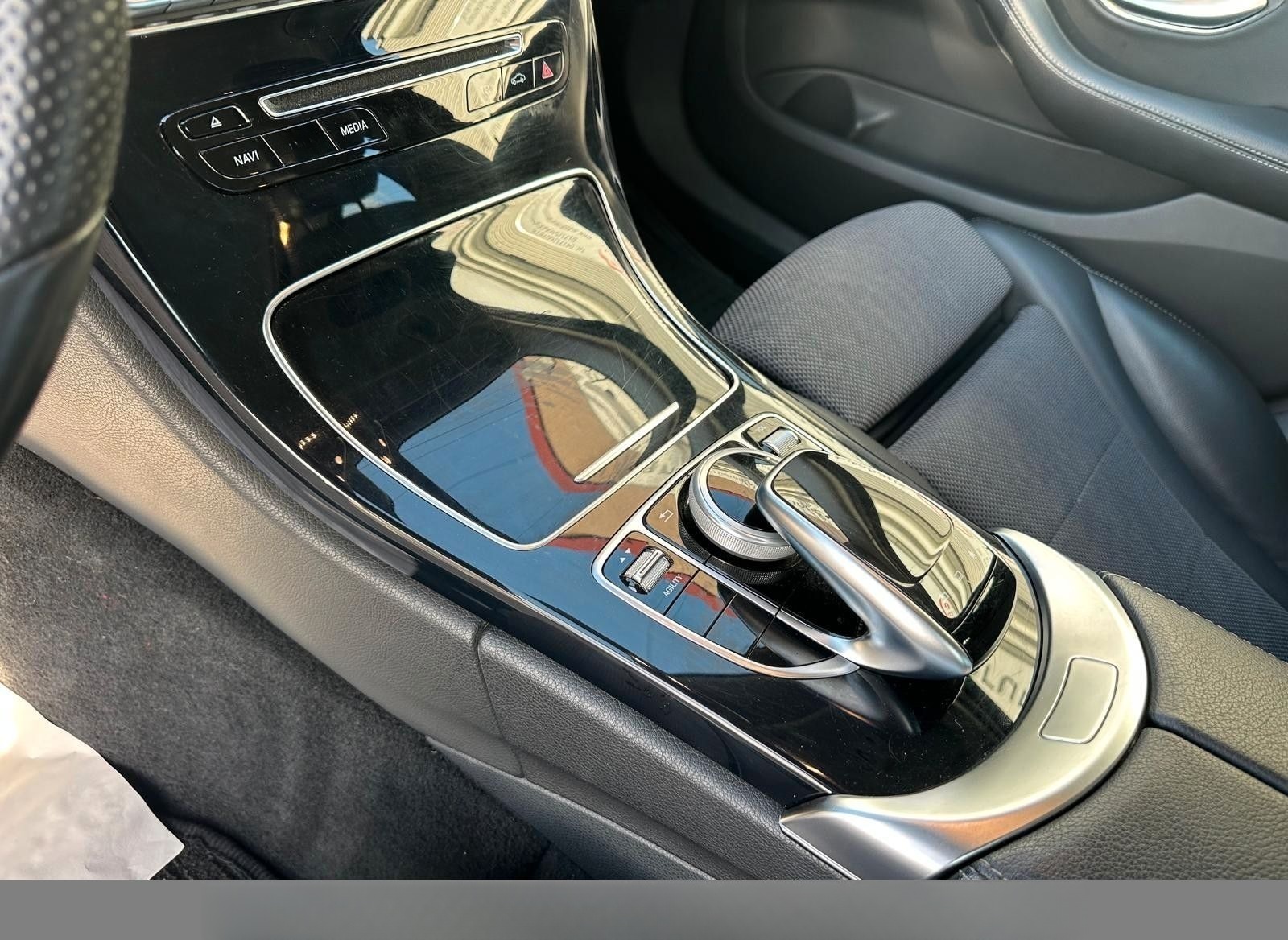 Mercedes-Benz C 250 Lim.CGI*NAVI*LED*TOT*SPUR*AHK*TEMPO* foto 13