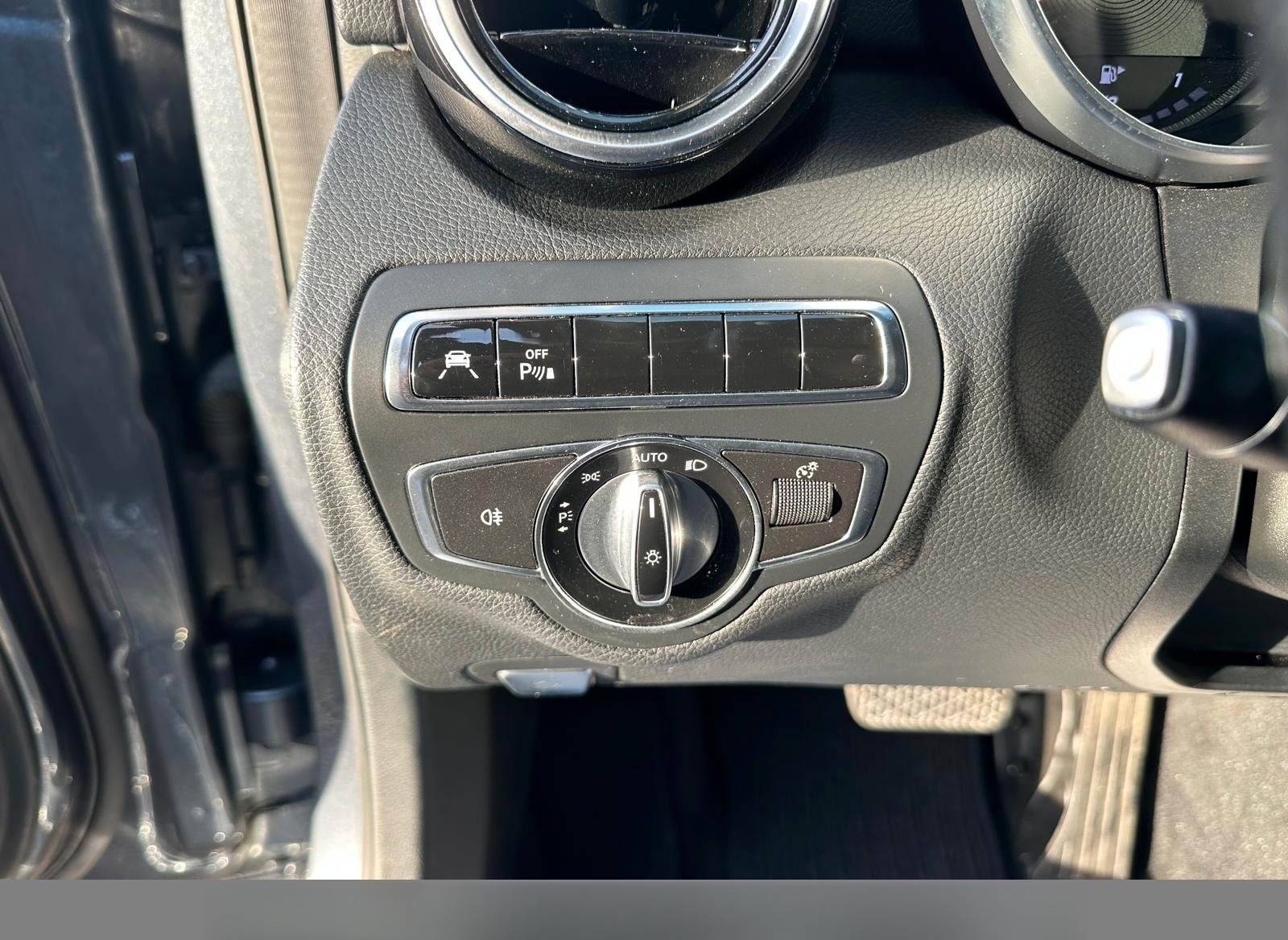 Mercedes-Benz C 250 Lim.CGI*NAVI*LED*TOT*SPUR*AHK*TEMPO* foto 15