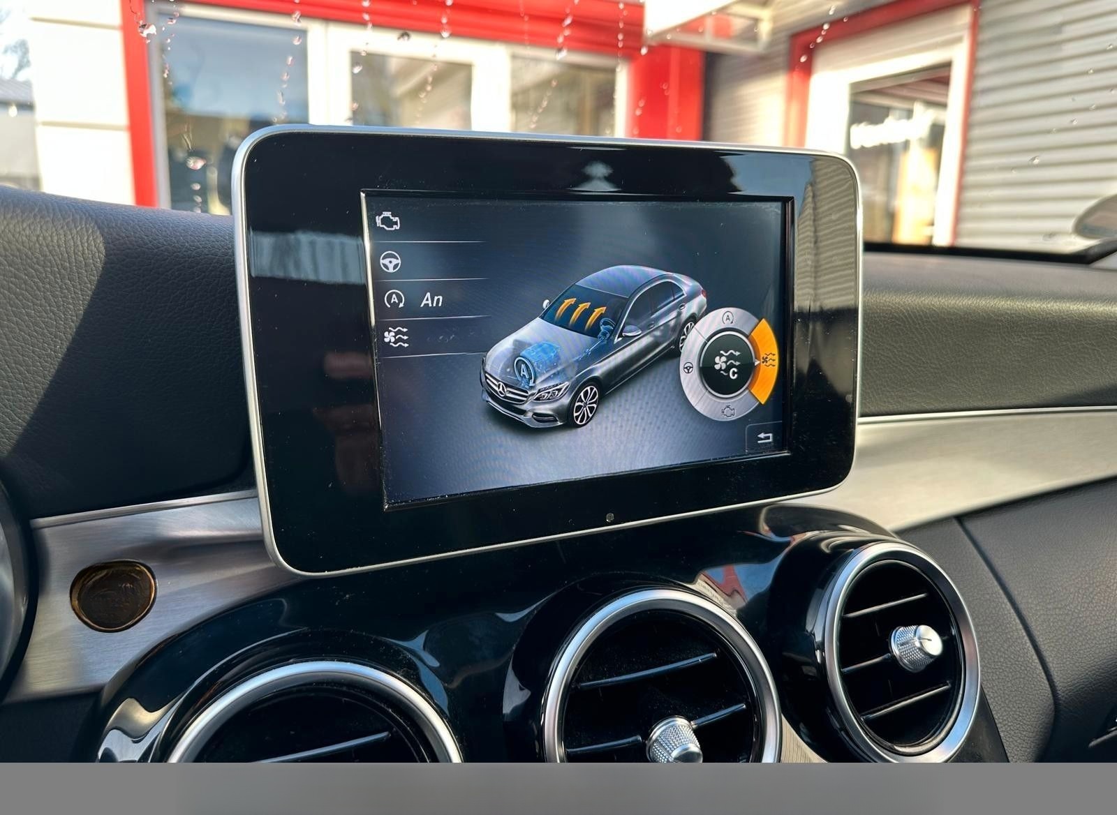 Mercedes-Benz C 250 Lim.CGI*NAVI*LED*TOT*SPUR*AHK*TEMPO* foto 29