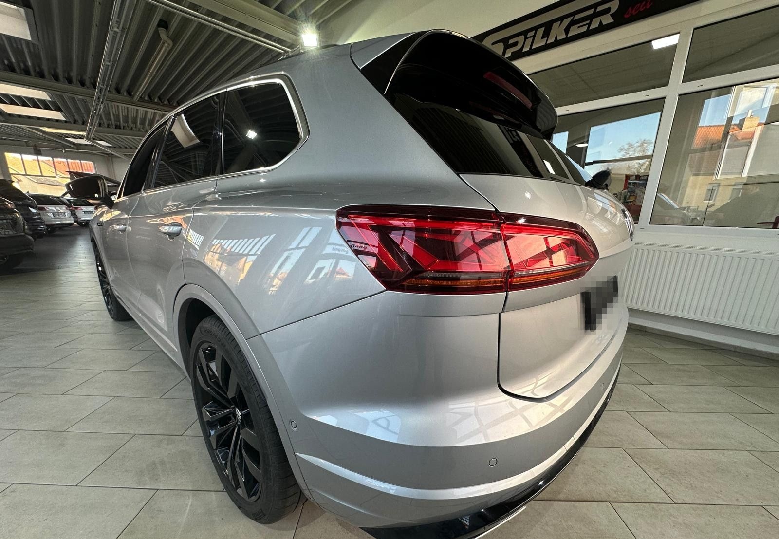 Volkswagen Touareg R-Line, Matrix, ACC, Leder, Innovision foto 5