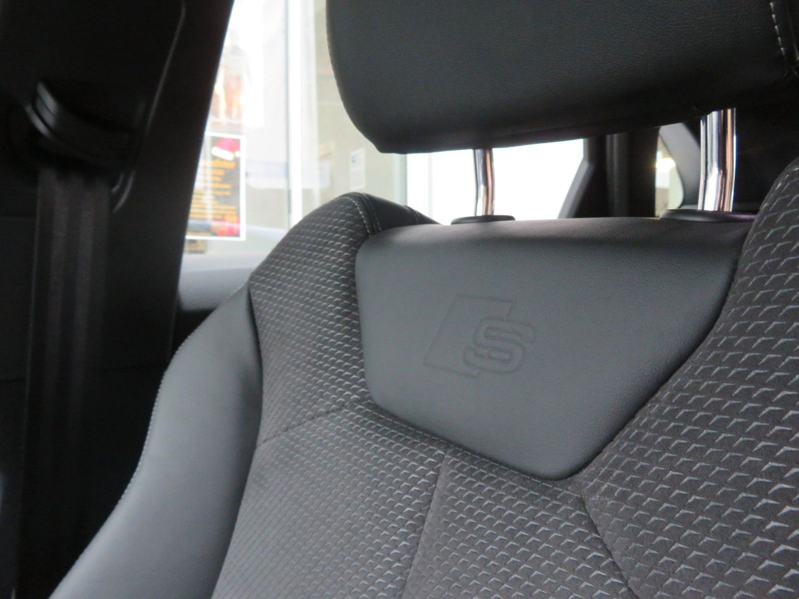 Audi Q3 Sportback S-LINE Quattro foto 20