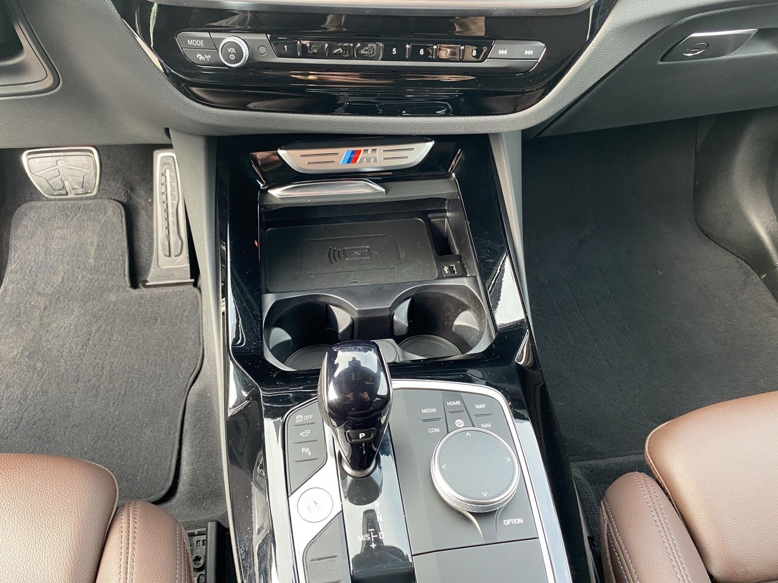 BMW X3 M40i (Navi AHK HUD H/K ACC 360° WLAN ) foto 15
