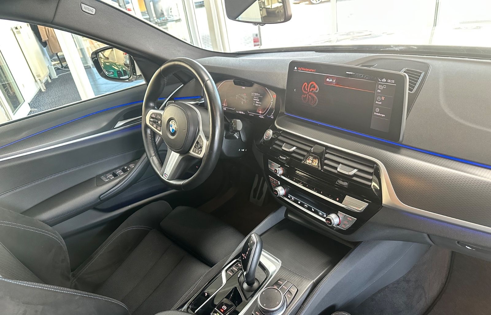 BMW 530d xDrive M Sportpaket AUT./LED/CAM/AHK/SOFT C foto 9