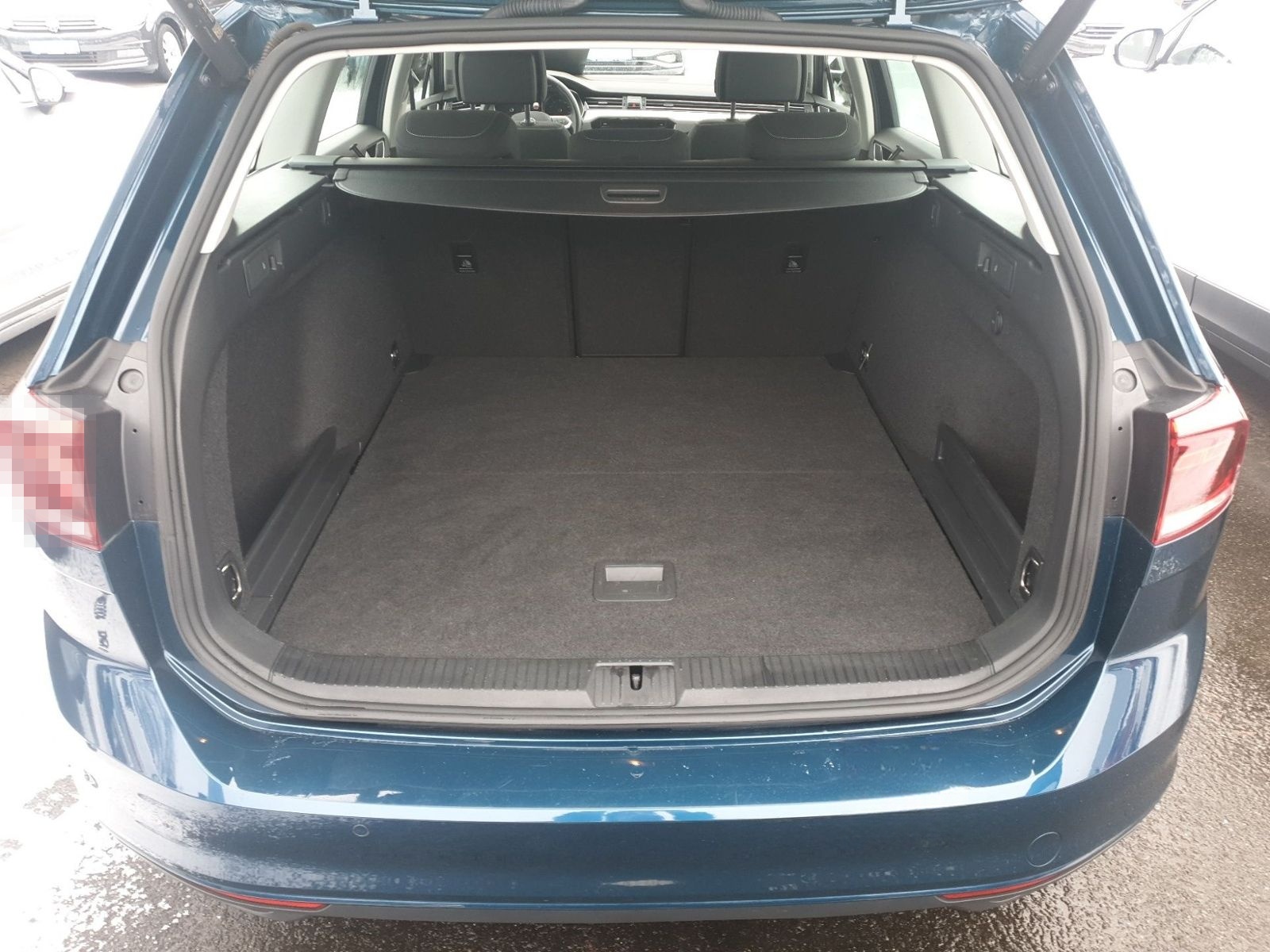 Volkswagen Passat Variant 2.0 TDI DSG BUSINESS +LED +ACC +R foto 15