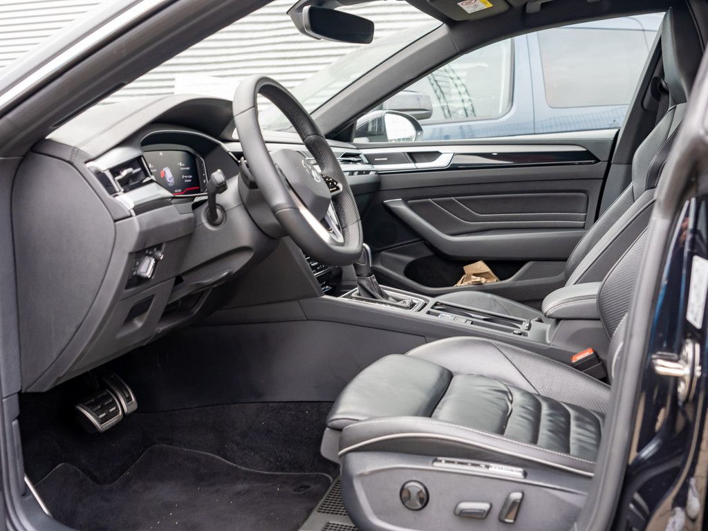 Volkswagen Arteon SB R Line 2.0 TDI DSG STANDHZ. ACC PANO foto 24