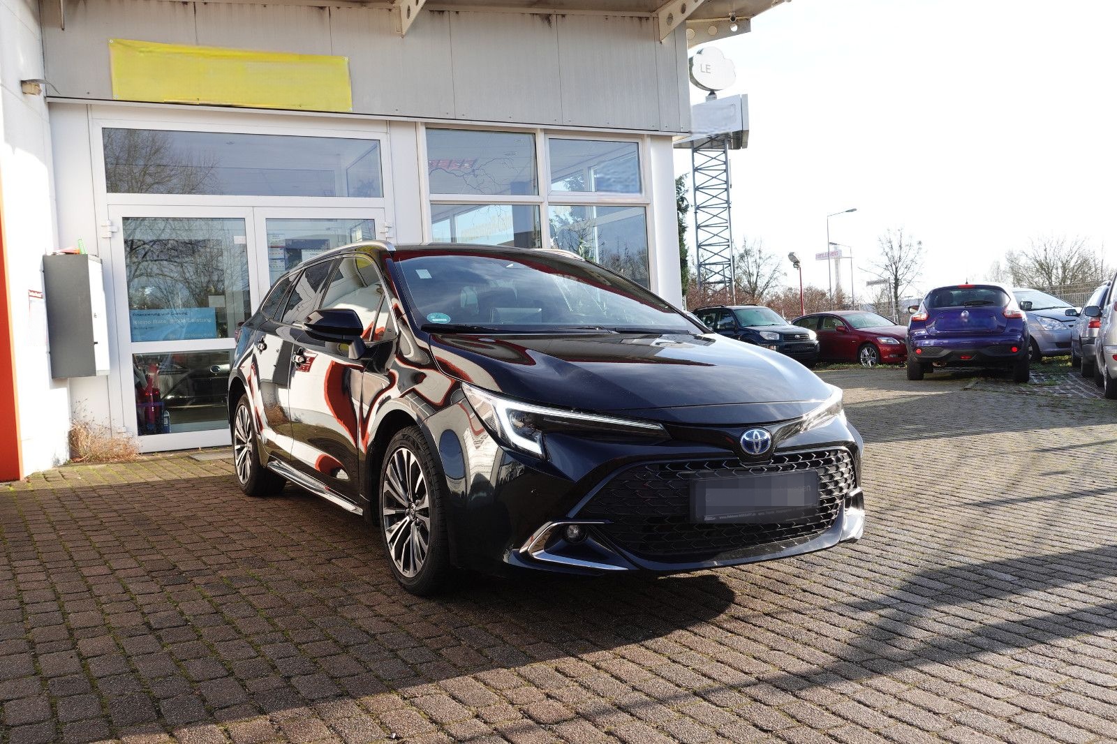 Toyota Corolla 1,8 Hybrid Team D TS Uber foto 1