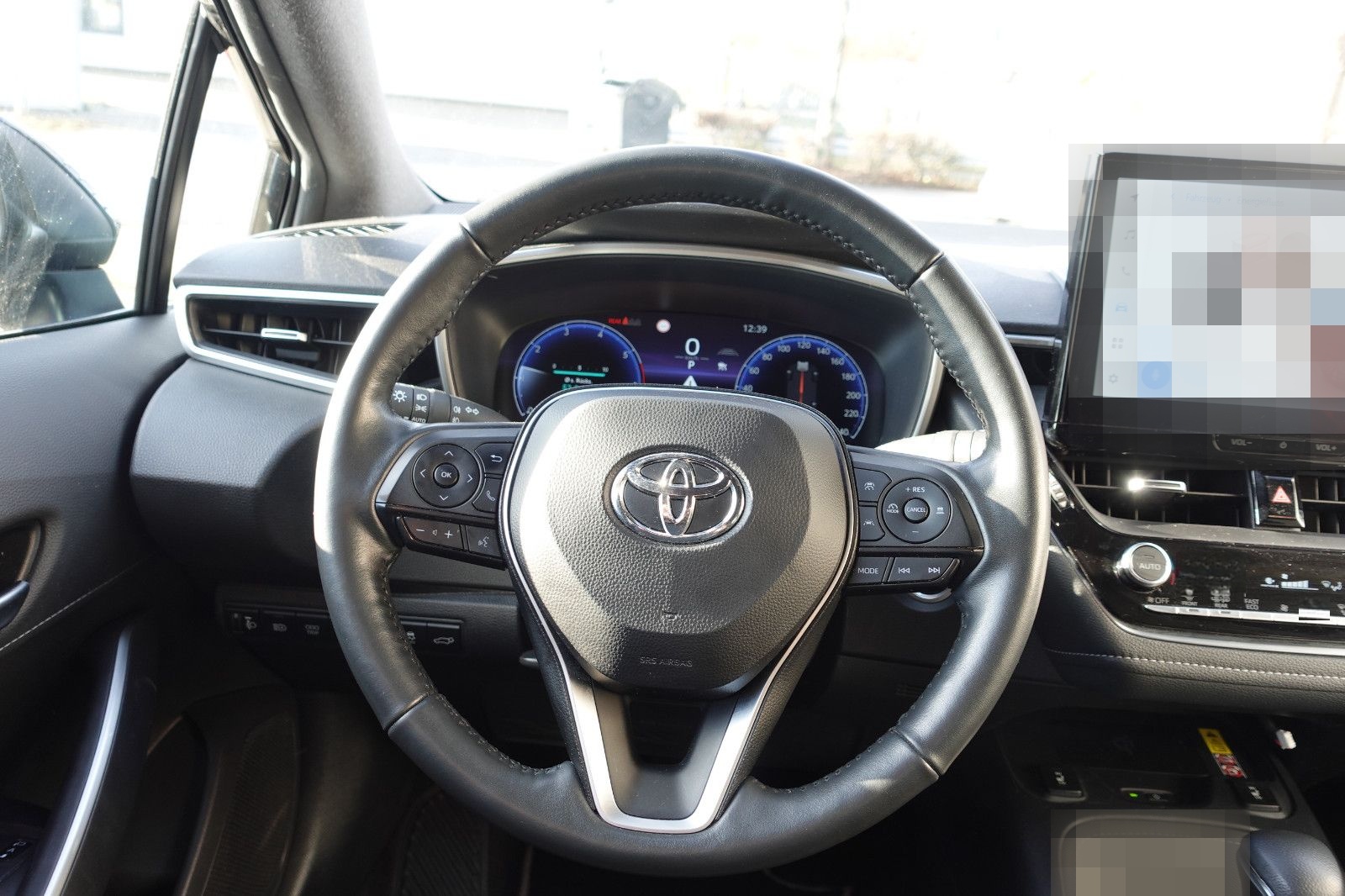 Toyota Corolla 1,8 Hybrid Team D TS Uber foto 16
