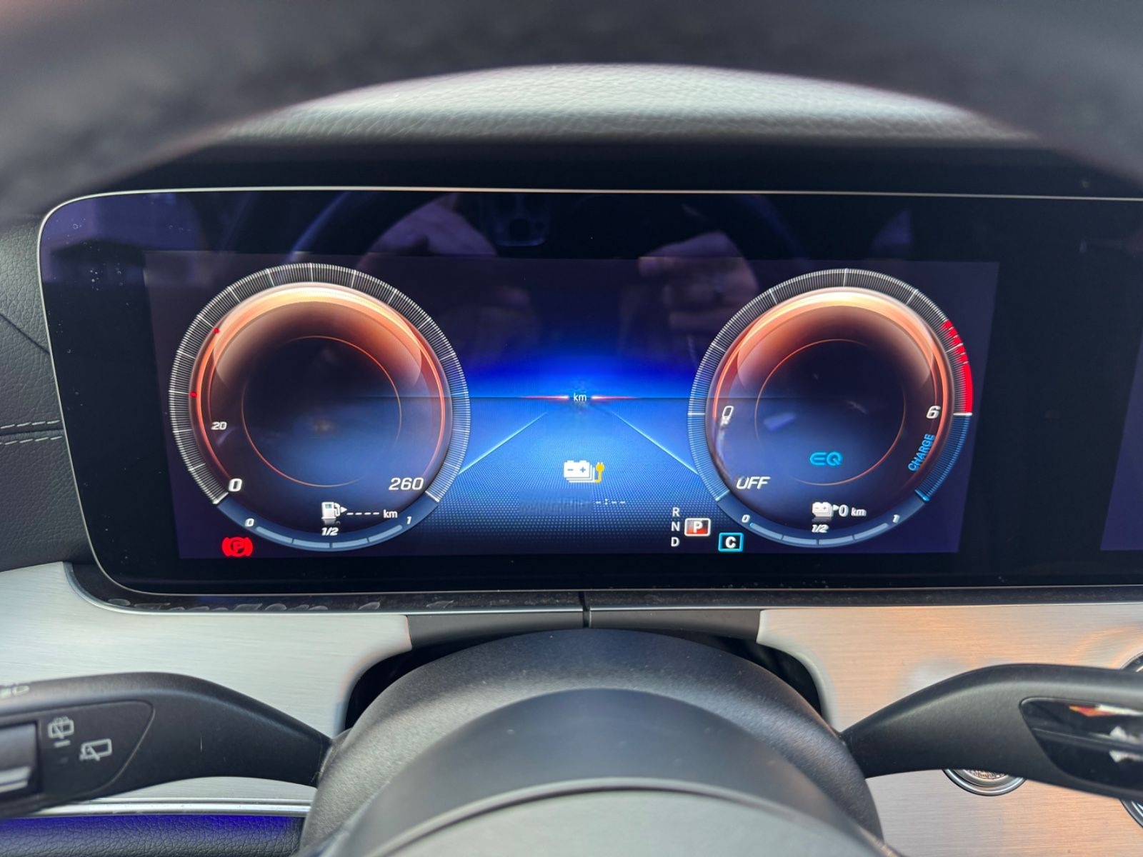 Mercedes-Benz E 300 de t AMG-PANO-LUFT-LED- foto 11