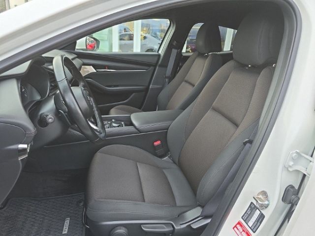 Mazda 3 Selection 6AG DES+Prem-P Navi Bose 360°LED foto 9