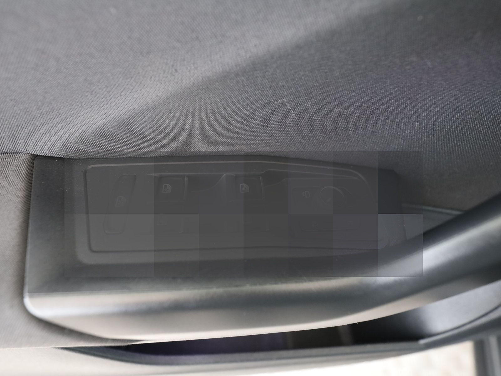 Volkswagen T-Roc 2.0 TDI Style Pano+AHK+RFK+Navi+AppleCar foto 18