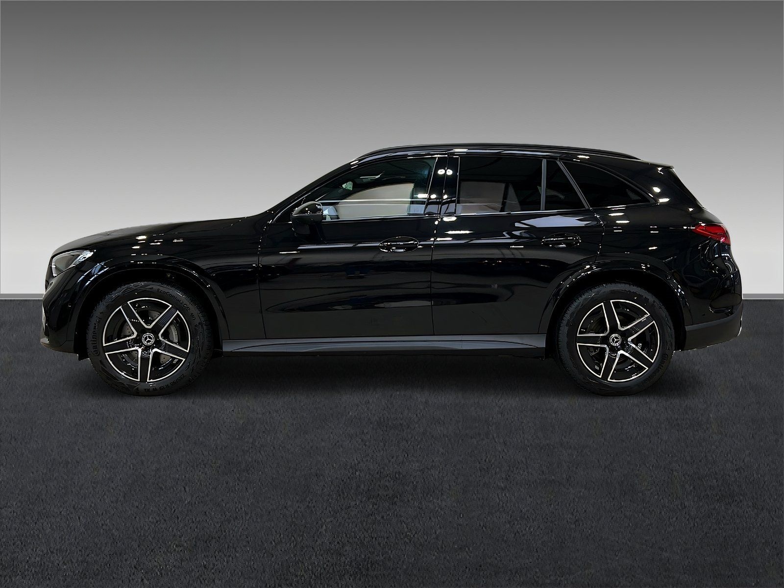 Mercedes-Benz GLC 220 d 4M AMG+DISTR+NIGHT+Memo+Pano+AHK+360° foto 4