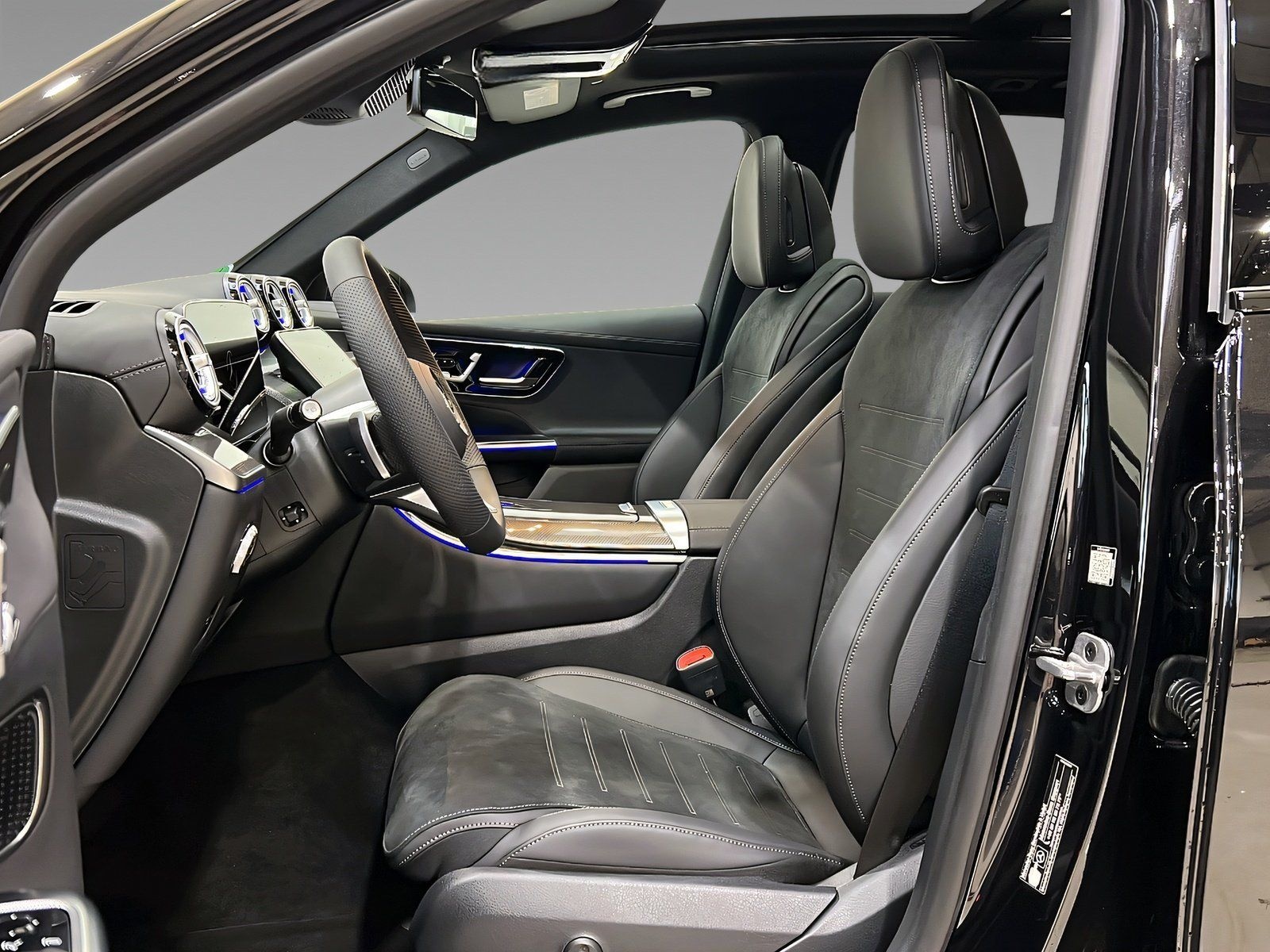 Mercedes-Benz GLC 220 d 4M AMG+DISTR+NIGHT+Memo+Pano+AHK+360° foto 8