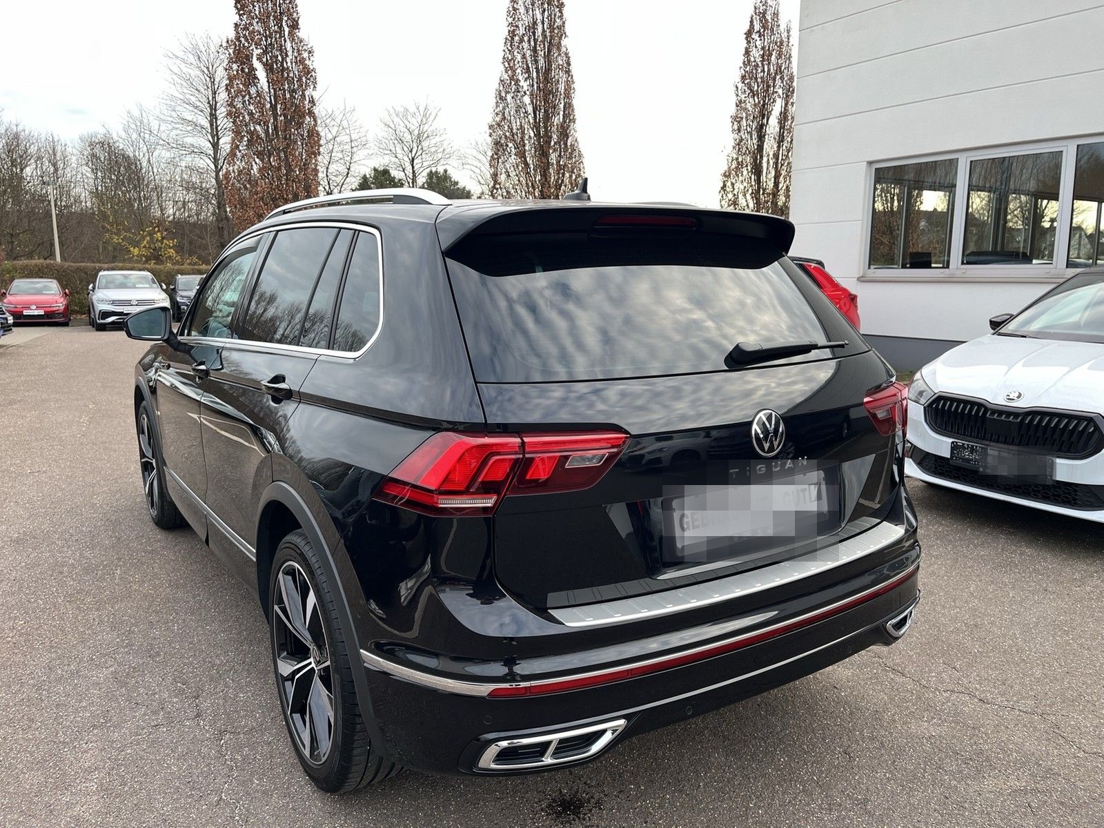 Volkswagen Tiguan R-Line 1.5 TSI DSG Matrix Navi Kamera foto 2