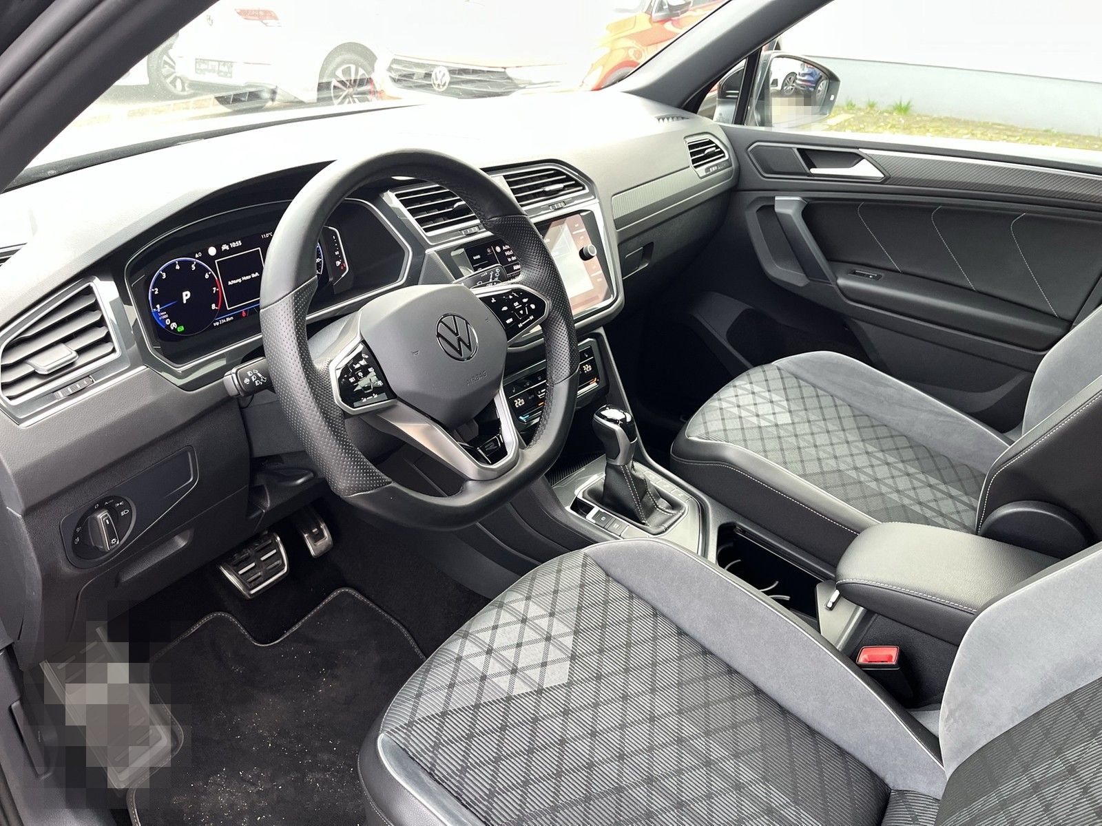 Volkswagen Tiguan R-Line 1.5 TSI DSG Matrix Navi Kamera foto 6