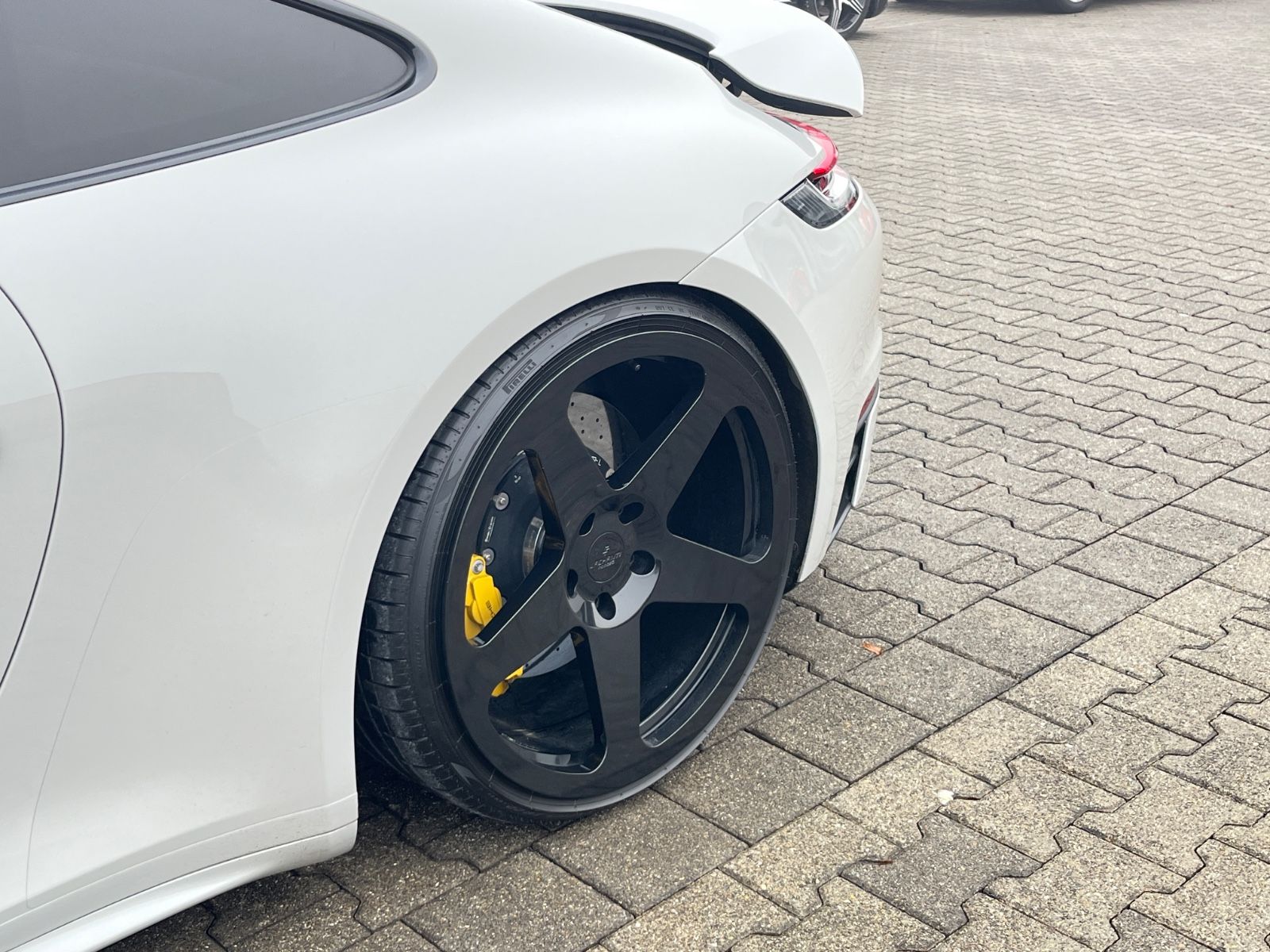 Porsche 911-992S/SPORT DESIGN/Pan/Sitzkl/22"/360/Kera/1A foto 14