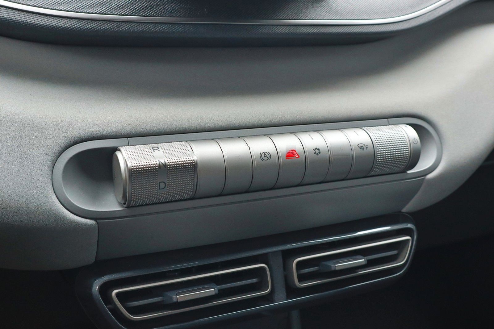 BYD DOLPHIN SURF Comfort 43kWh *Bestellfahrzeug* foto 21