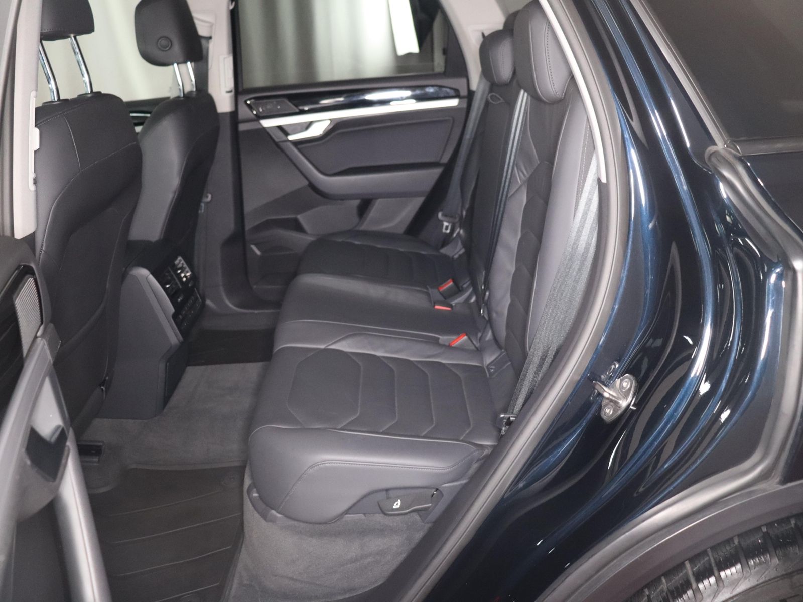 Volkswagen Touareg 3.0TDI 386,-ohne Anzahlung Navi ACC foto 14
