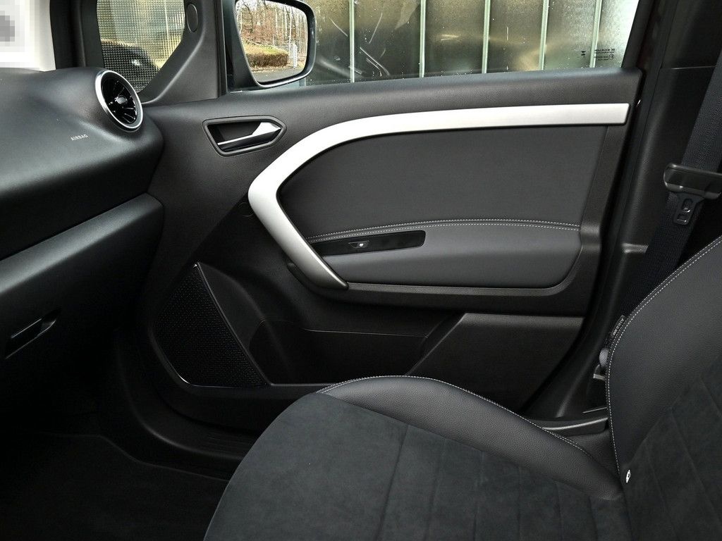 Mercedes-Benz T 180 d PROGRESSIVE Standard LED Navi Kamera Spu foto 15