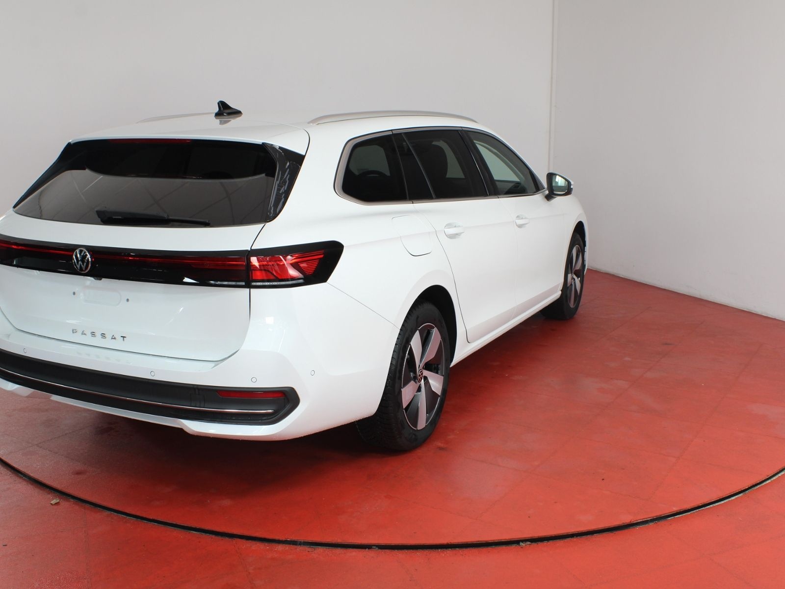 Volkswagen Passat  Business 1.5  eTSI DSG 439,- mtl. IQ-Dri foto 24