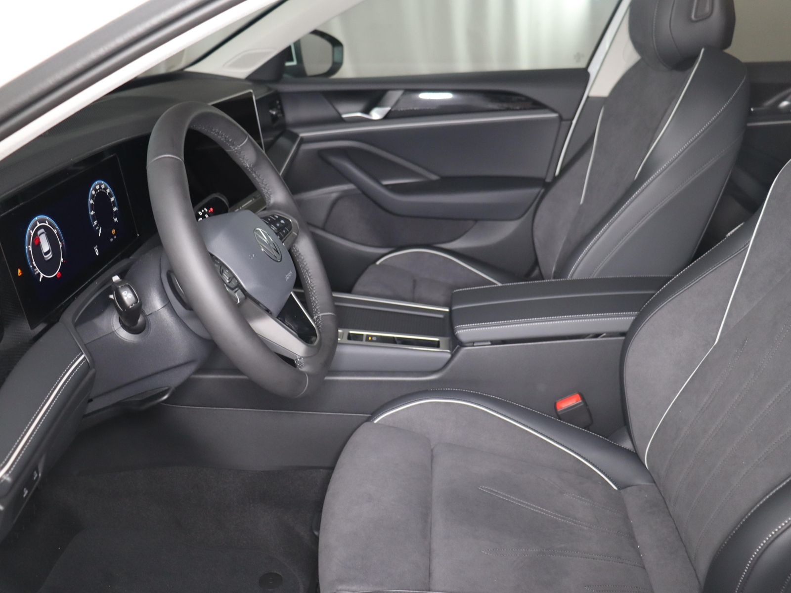 Volkswagen Passat  Business 1.5  eTSI DSG 439,- mtl. IQ-Dri foto 5